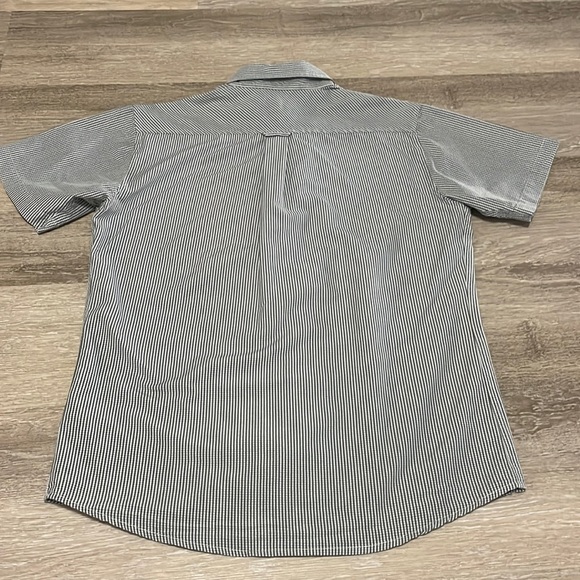 Like 🆕 Matix Men’s Clothing Co Button Down shirt, Size Small - Picture 4 of 4